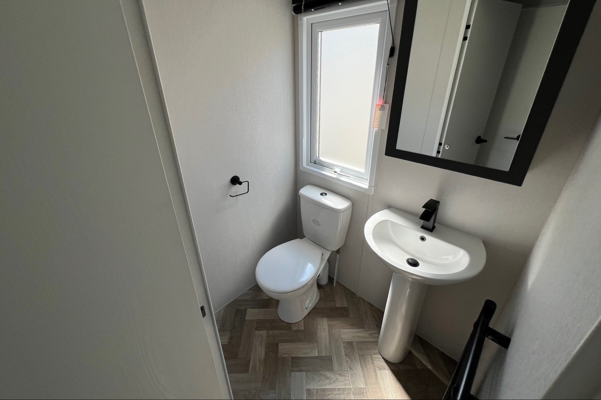 toilette Ravello 1000/2